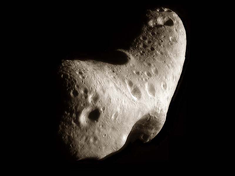 Asteroide Eros tuvo su paso más cercano a la Tierra