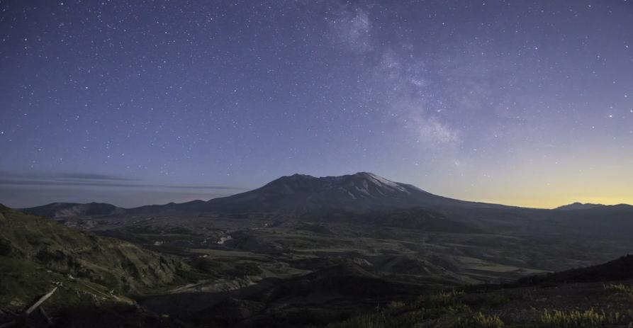 Espectacular video da la impresión que el cielo y las estrellas se mueven